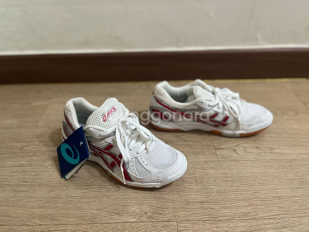 (새상품)아식스 로테리브레 235size--3