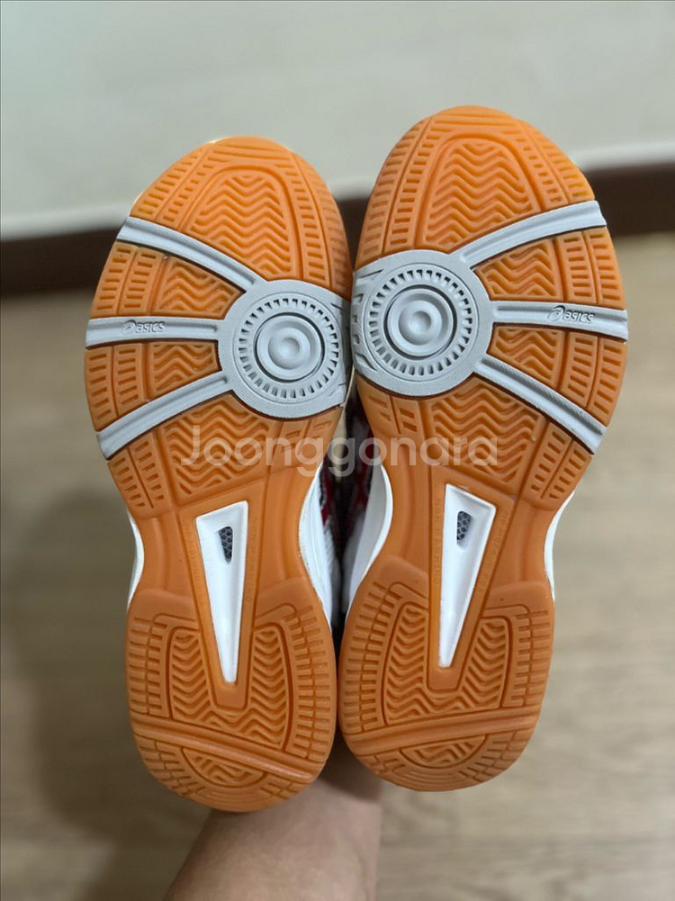 (새상품)아식스 로테리브레 235size--7