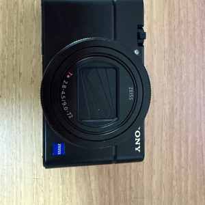 소니 RX100 M6 이미지