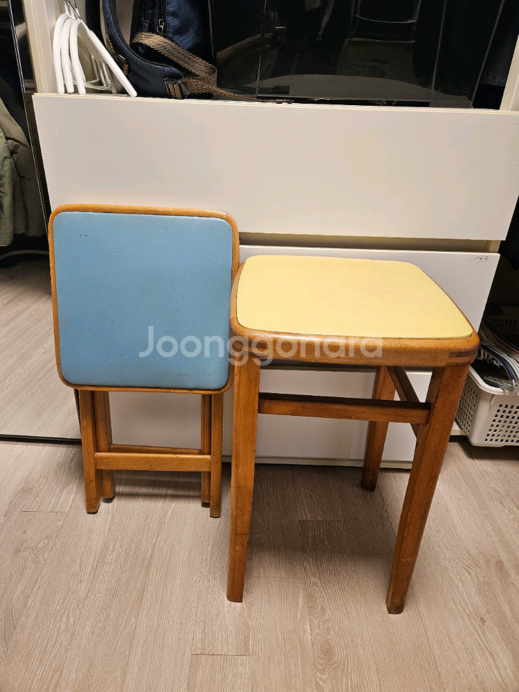 빈티지 잉글랜드 스툴 판매합니다--2