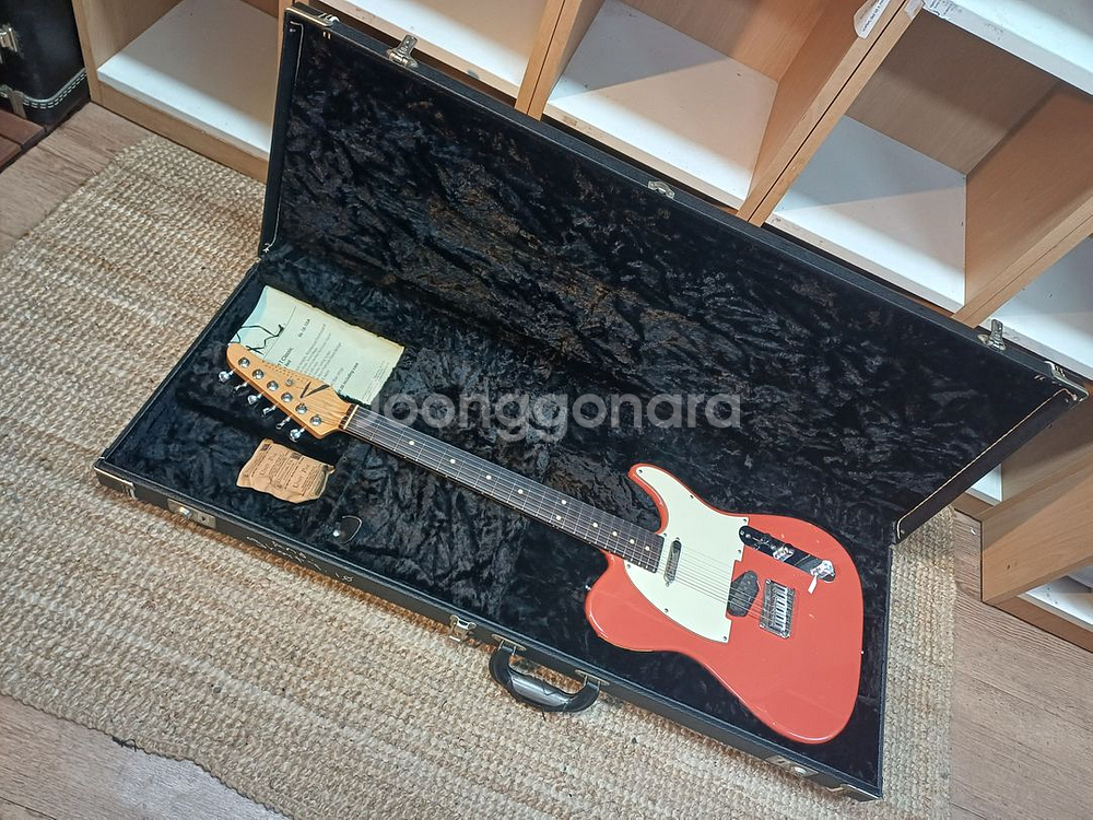 Tom Anderson short t classic--1