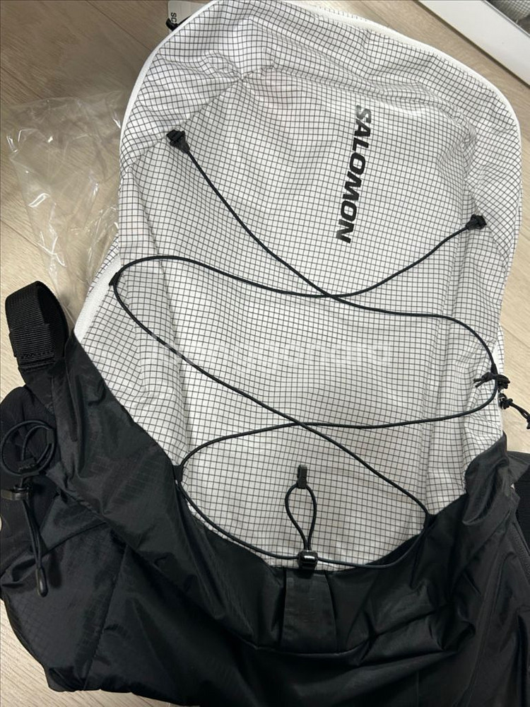 살로몬 XT-20 백팩 (정품/ 새상품)--2