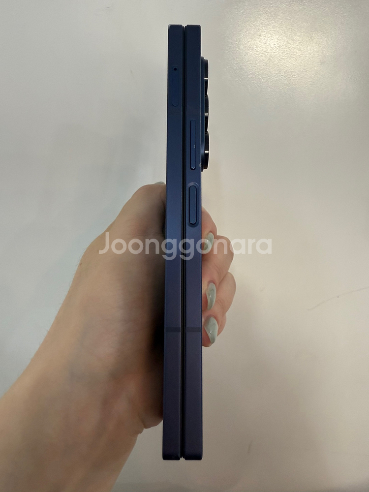 갤럭시Z폴드6 256GB 네이비 Y1014--5