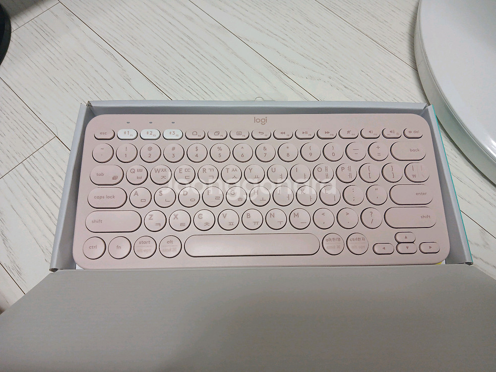 로지텍 k380 핑크--1