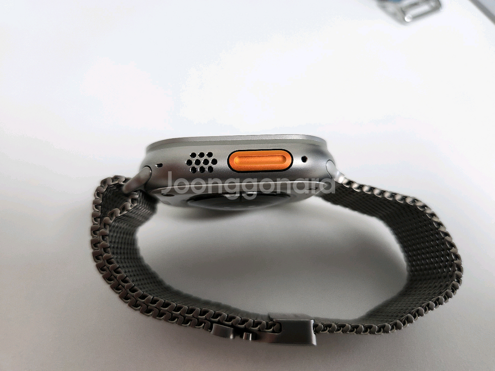 애플워치 울트라2 티타늄 밀레니즈 루프 49mm--2