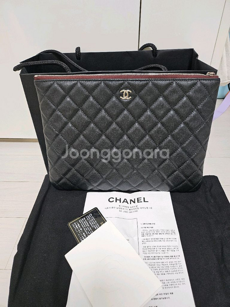 샤넬 클러치 뉴미듐 블랙--0