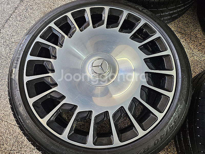 벤츠 W222 마이바흐 S560 정품 20인치 톱니휠--2