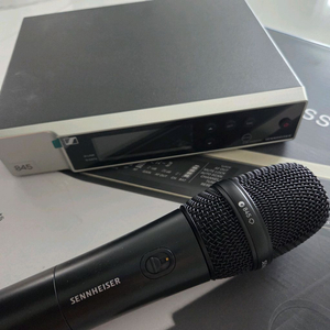젠하이저 EW-D 845 무선마이크