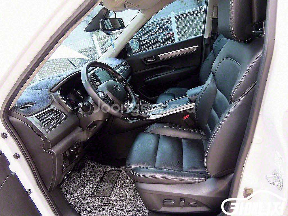 [르노코리아(삼성)]더뉴QM6 2.0 LPe RE 2W--4