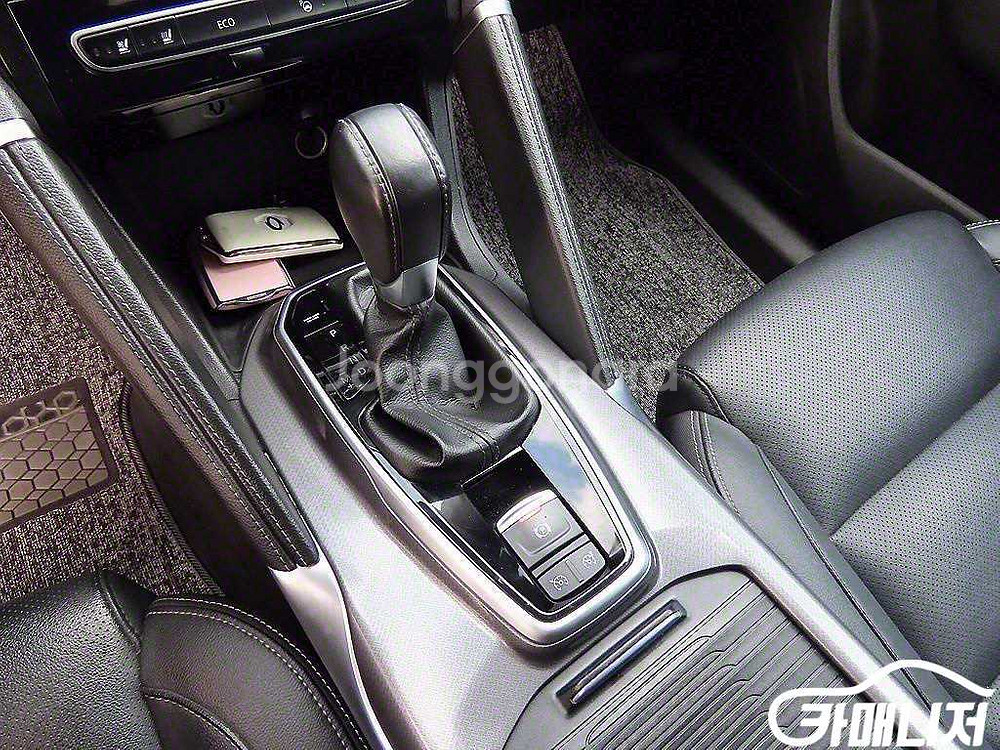 [르노코리아(삼성)]더뉴QM6 2.0 LPe RE 2W--9