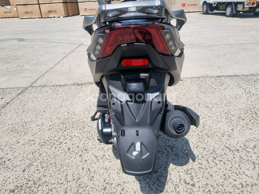 본 스쿠터는 고장율 제로 하우즈 USR125프라임--6