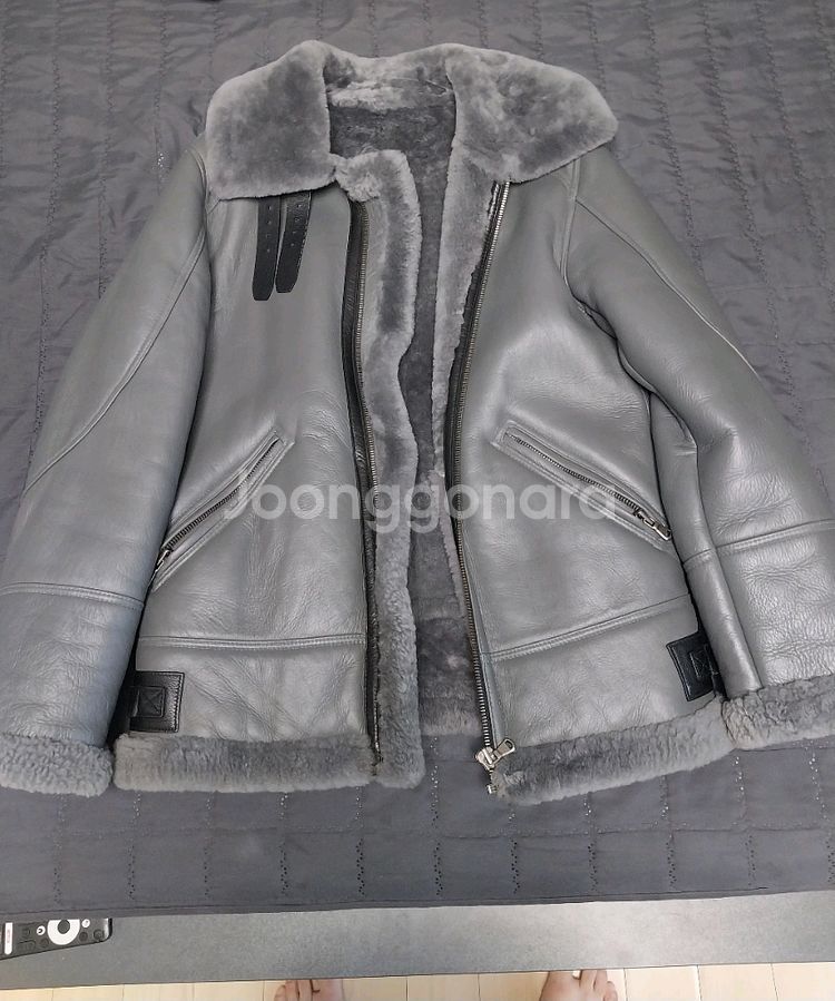 엘가노벰버 무스탕 직거래 가능한분만--0