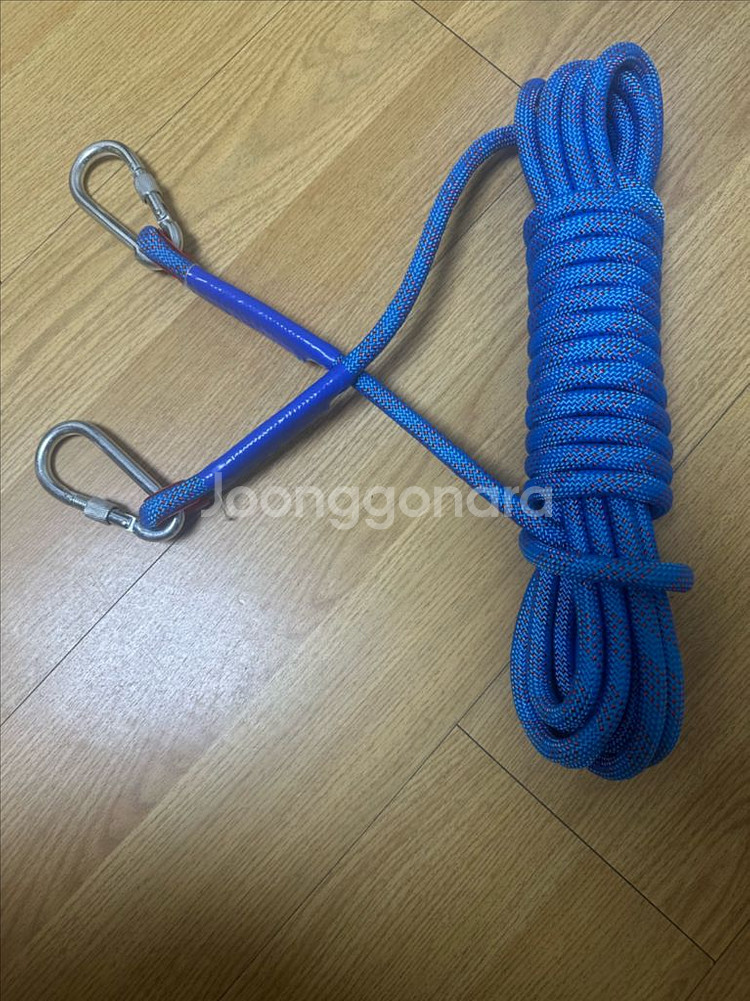 다용도 로프1.2mm 10m + 카라비너 새상품--1