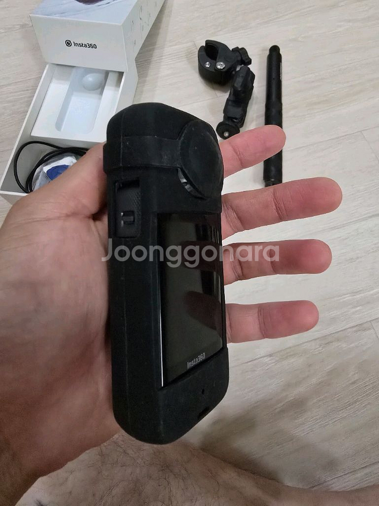 인스타360 x3모터사이클 번들--2