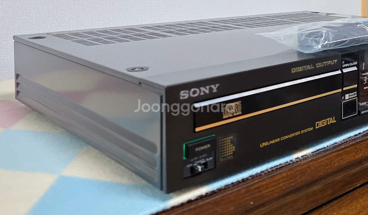 소니 CD 플래이어 CDP-552ESD--3