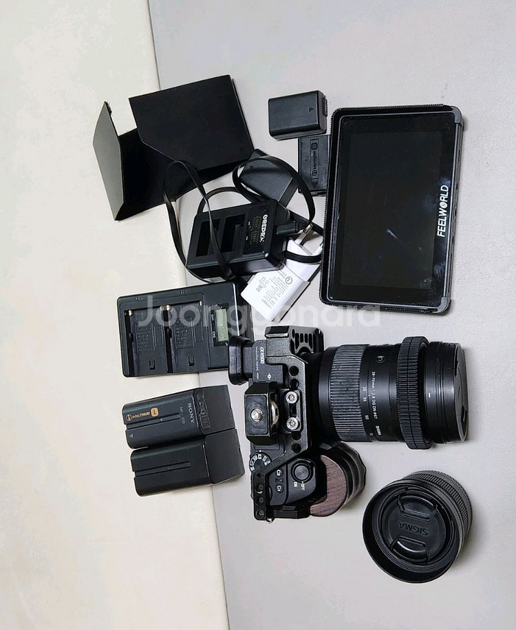 소니 a6500 카메라와 다양한 액세서리 일괄 판매합니--0