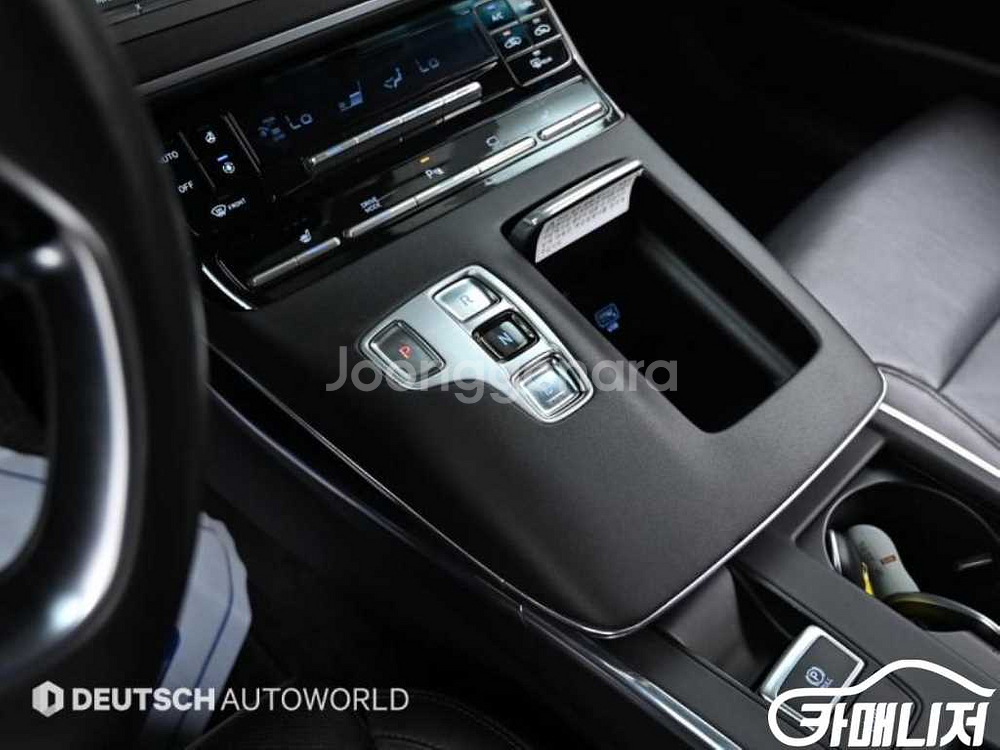 [현대]더 뉴 그랜저 IG LPI 3.0 프리미엄(렌터--8