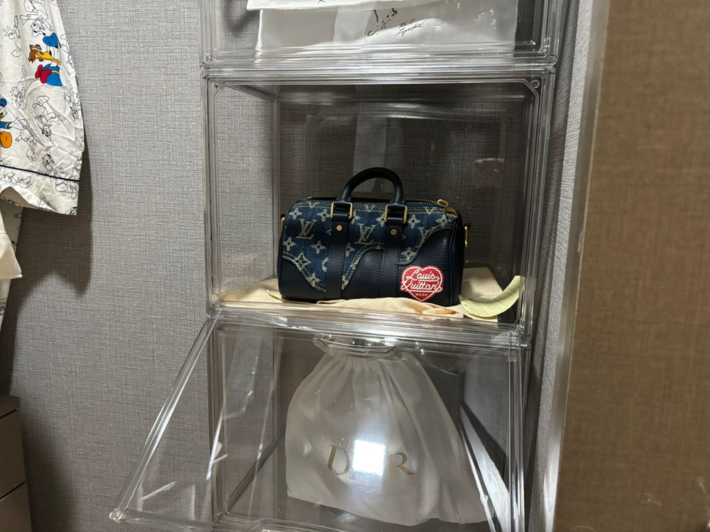 루이비통 니고 키폴 한정판--9