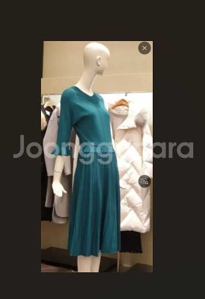 오즈세컨 플리츠 디테일 니트 원피스 프리 사이즈 정품--0