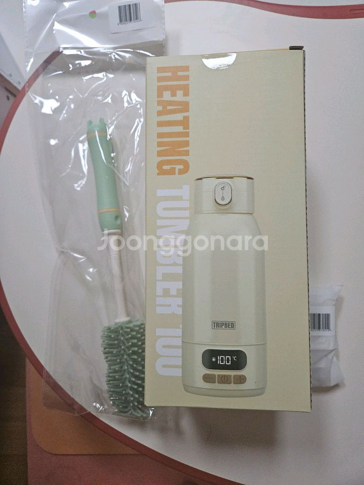 물끓이고 온도 유지시켜주는 히팅텀블러 미개봉 새상품--1