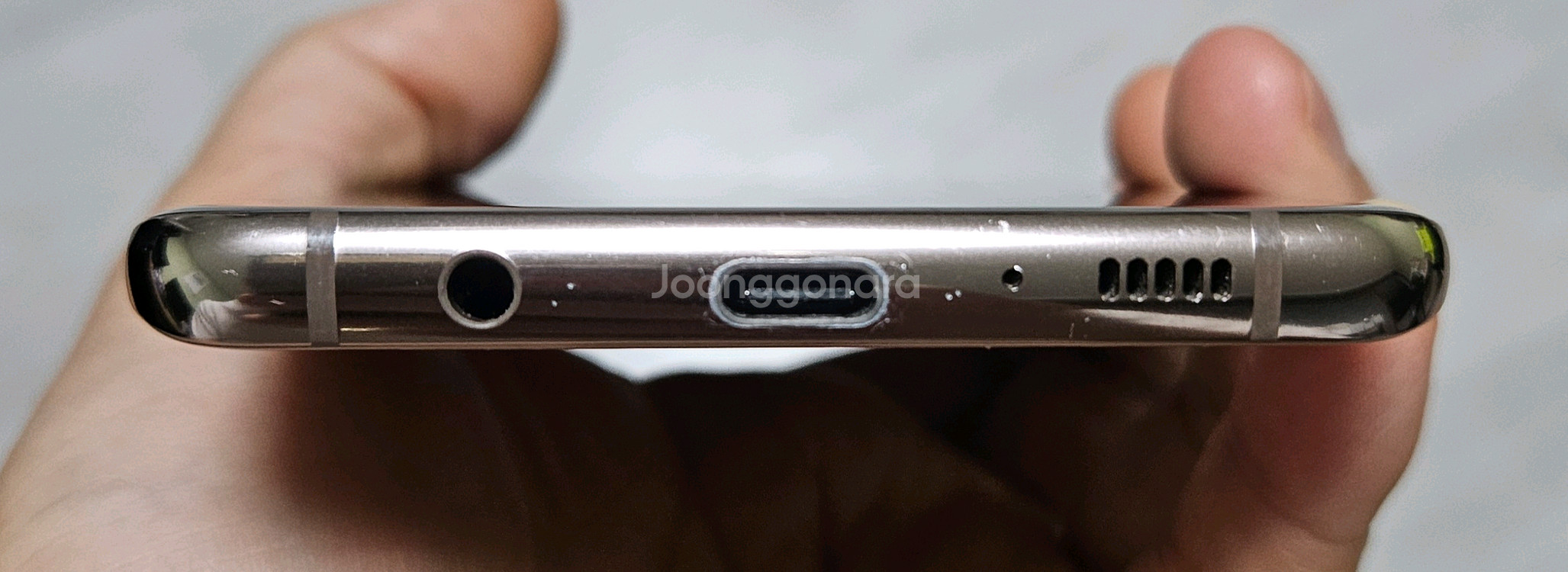 갤럭시 S10 5G 로얄골드 256GB A급 싸게 팝니--3