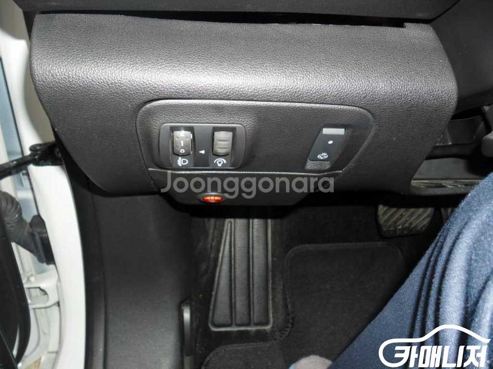 [르노코리아(삼성)]더 뉴 SM6 2.0 LPe SE--8