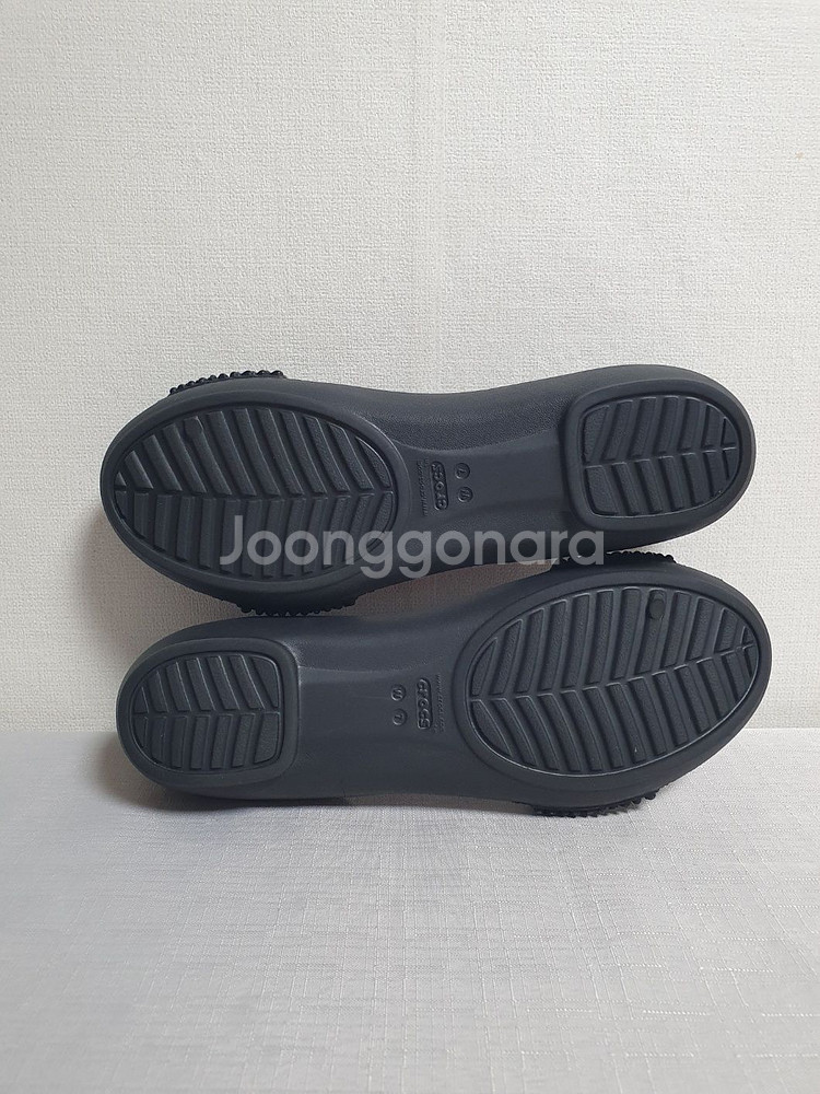 택포가 240mm 크록스 샌들 도르세이 엠벨리쉬드 블랙--6