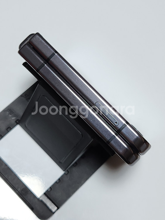 갤럭시Z플립5 256G 무잔상 블랙 52214--7