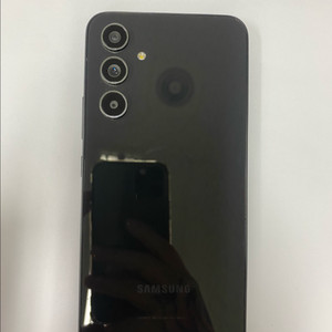 SK 갤럭시퀀텀4 블랙 SS급 128G 무잔상 24년생