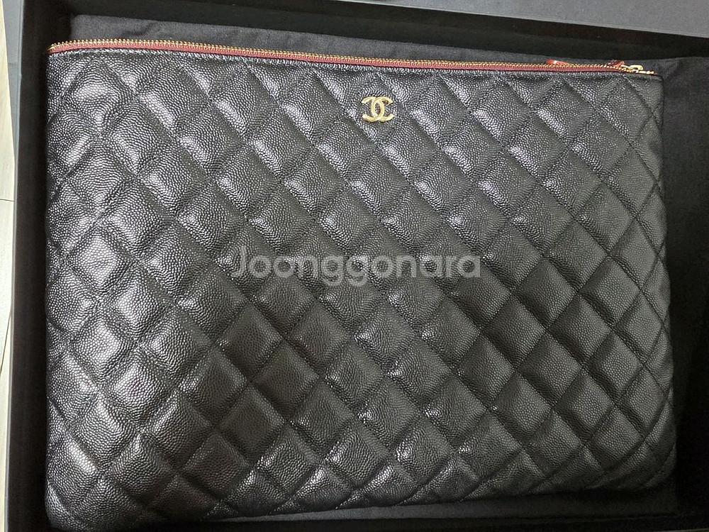 샤넬 캐비어 클러치 라지 블랙--6