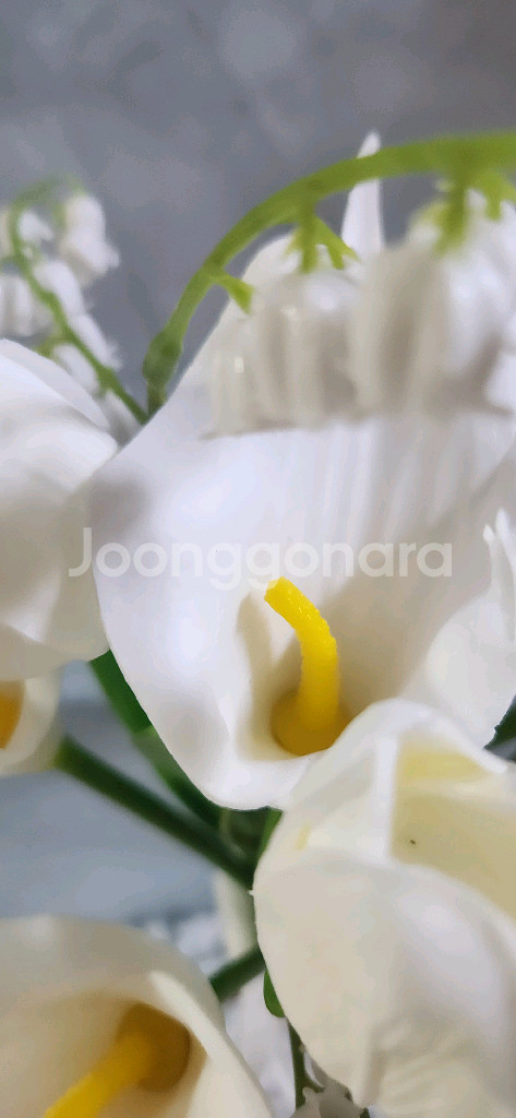 새상품)고급 카라 은방울꽃 조화부케 인테리어소품--1