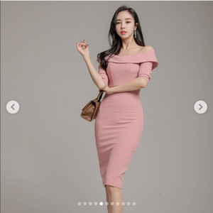 새상품 하이디바 오프숄더 원피스 / 55사이즈
