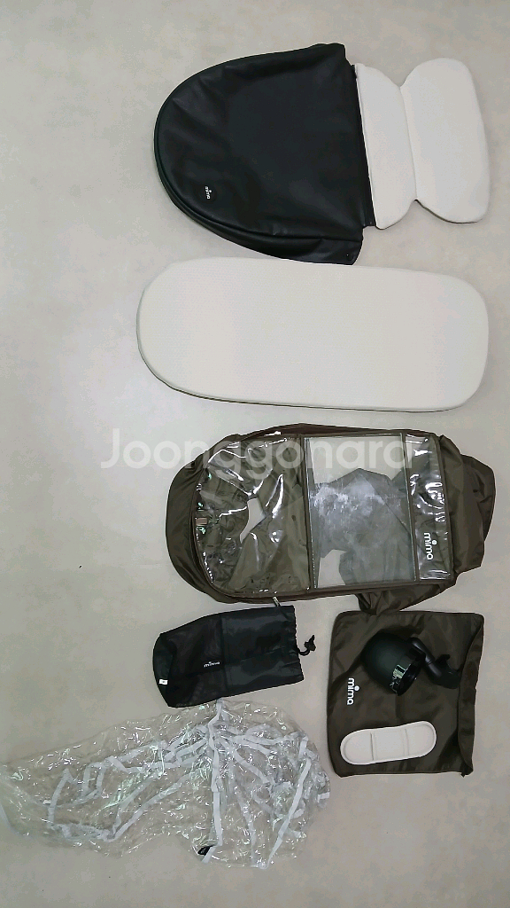 최고급 명품 럭셔리 디럭스 유모차 미마 자리 올블랙.--9