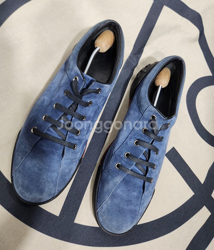 [구찌] 275mm 스웨이드 스니커즈--1