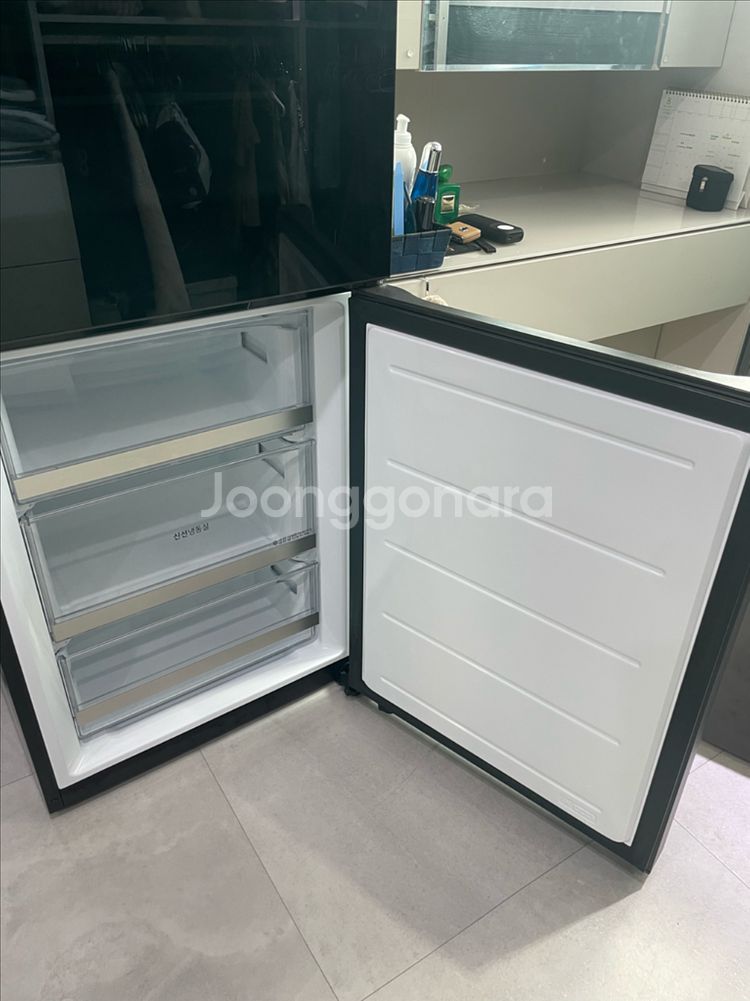 LG 모던엣지 냉장고 오브제컬렉션 노크온 349L--4