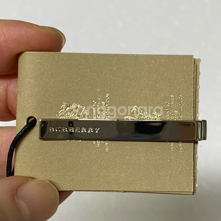 Burberry 버버리 타이바(넥타이핀)--3