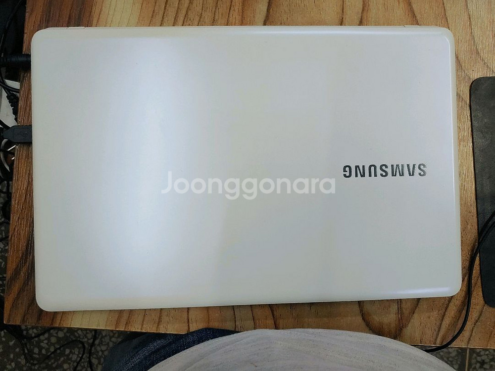 삼성 노트북 (nt500r5w) i3. 7세대.--1