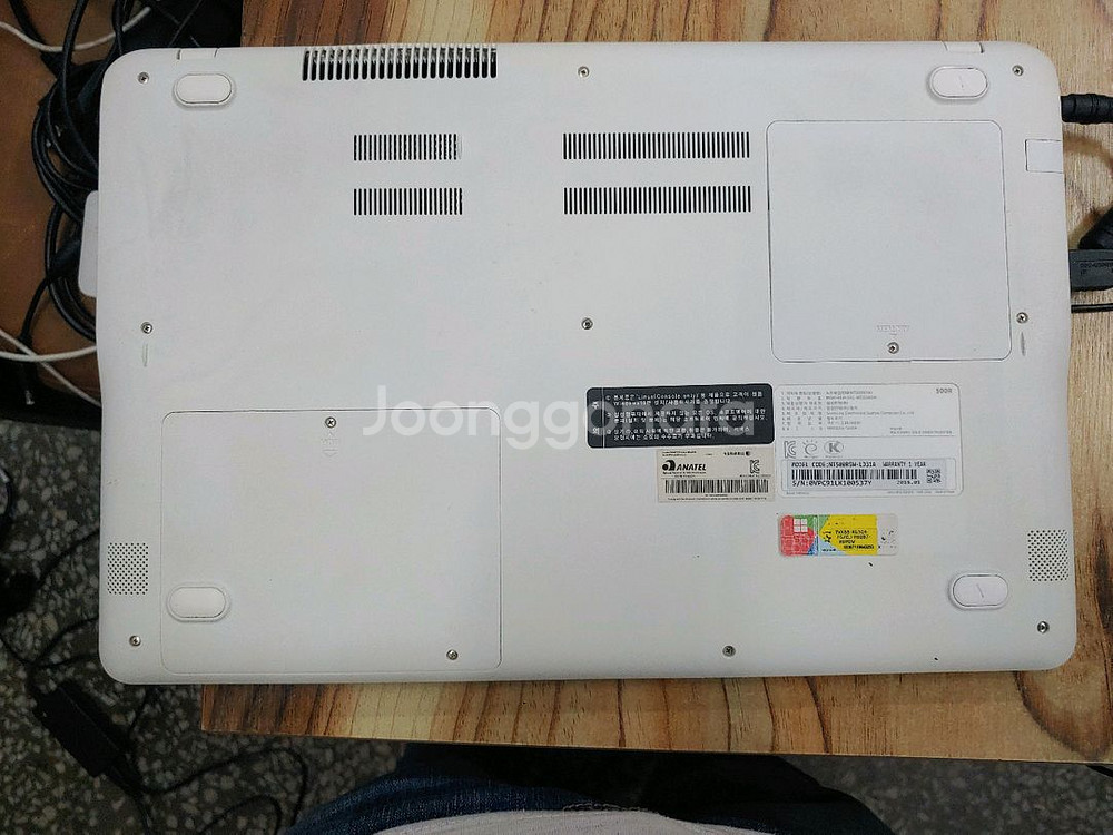 삼성 노트북 (nt500r5w) i3. 7세대.--2
