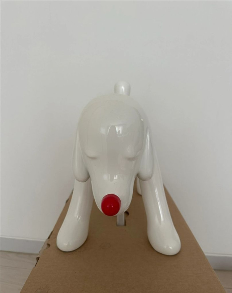 요시토모 나라 도기 라디오 Doggy Radio 이미지