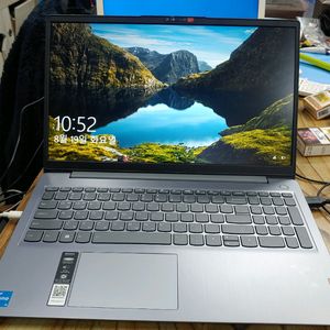 레노버 아이디어패드슬림 3(15iau7) i3. 12세