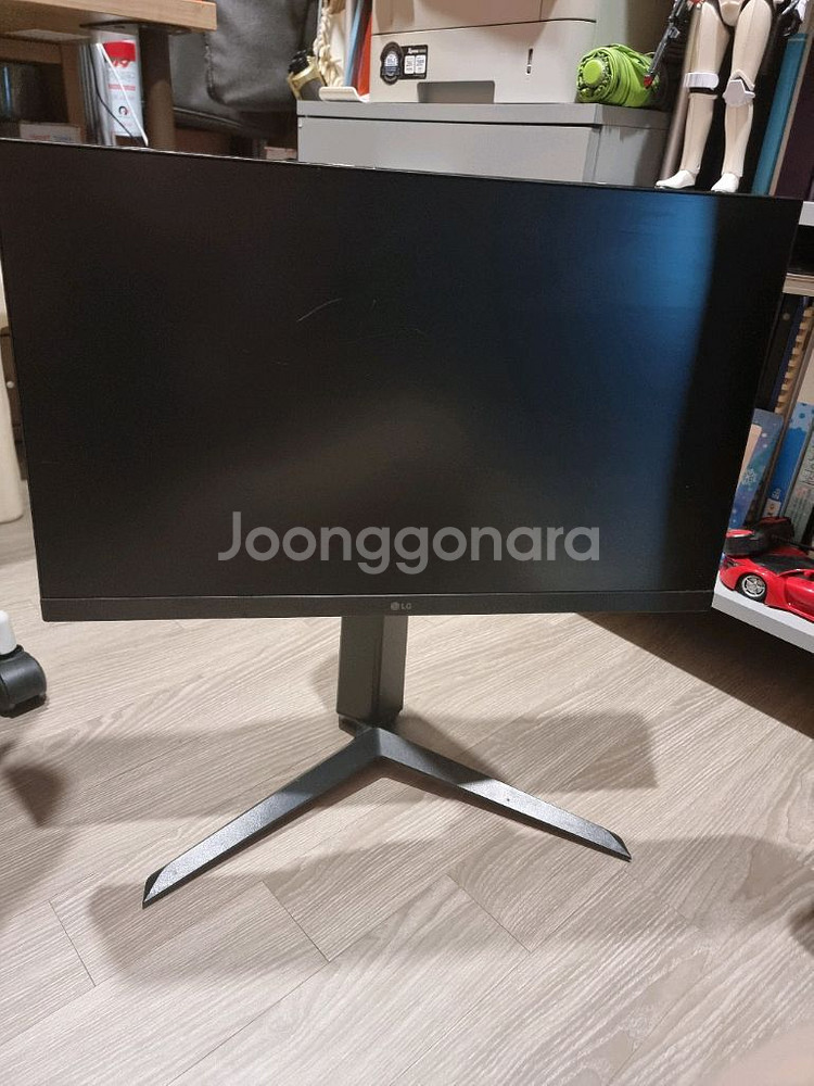 LG 24GN650 (액정파손, 부품용)--0