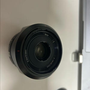 Sony E 35mm F1.8 OSS