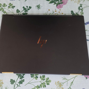 HP Spectre X360(예쁜 노트북 선정)