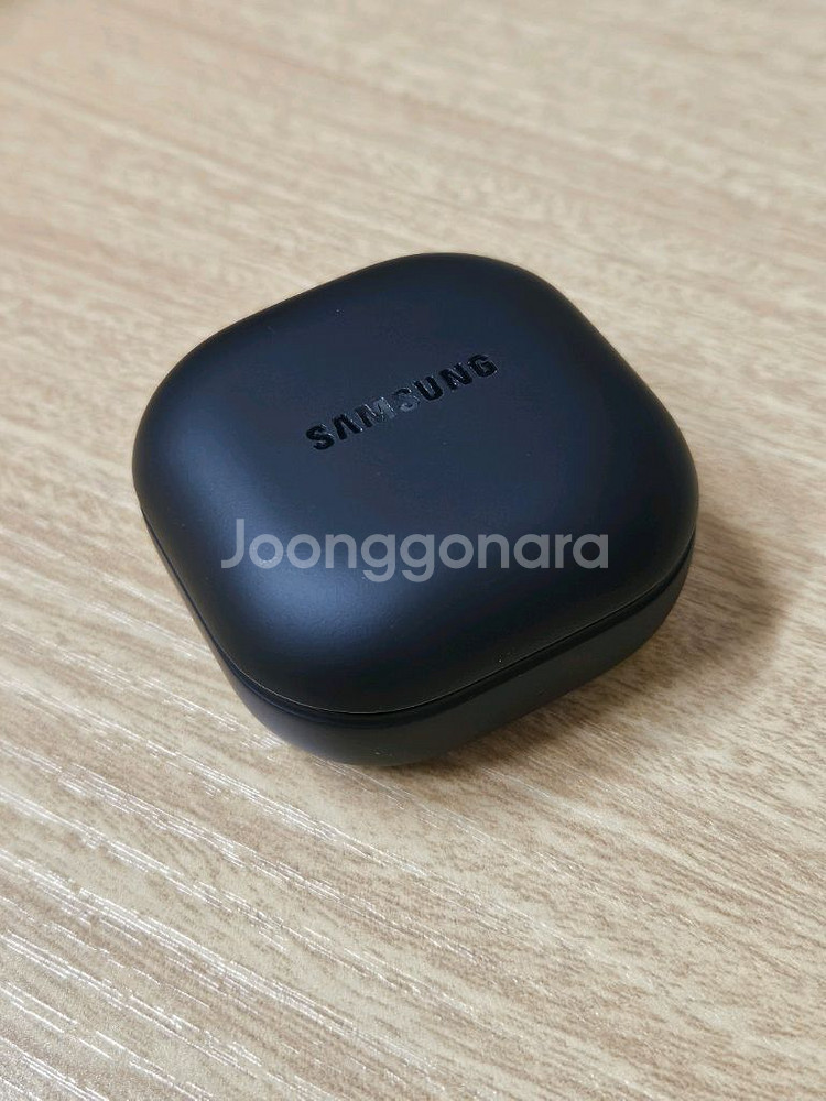 갤럭시 버즈2프로 그라파이트 충전본체 SM-R510--1