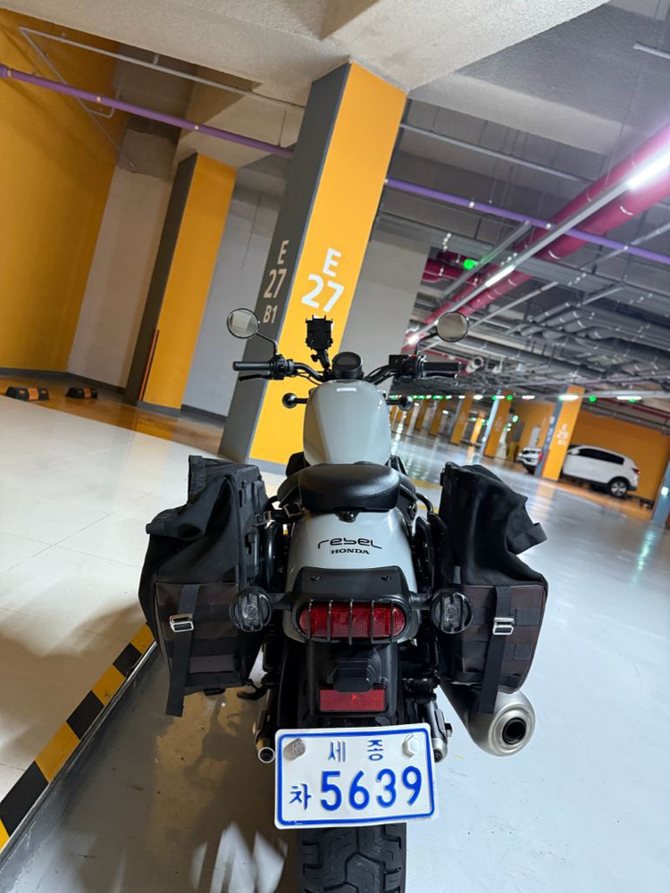 혼다 레블 500 판매합니다. 이미지