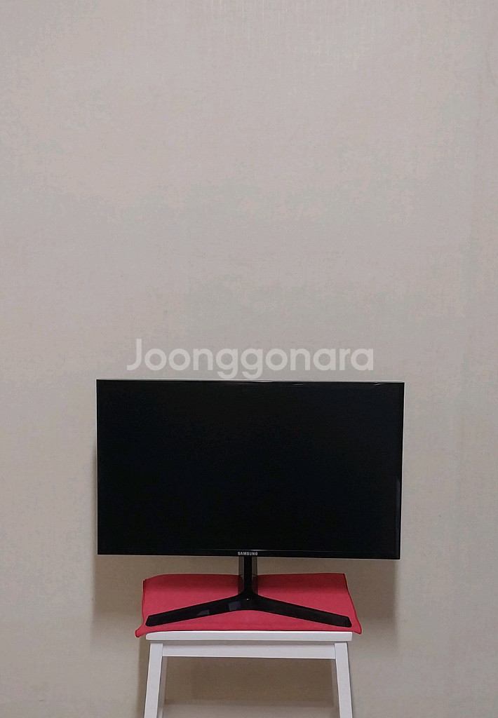 (중고)삼성 24인치 LED모니터 팝니다.--0