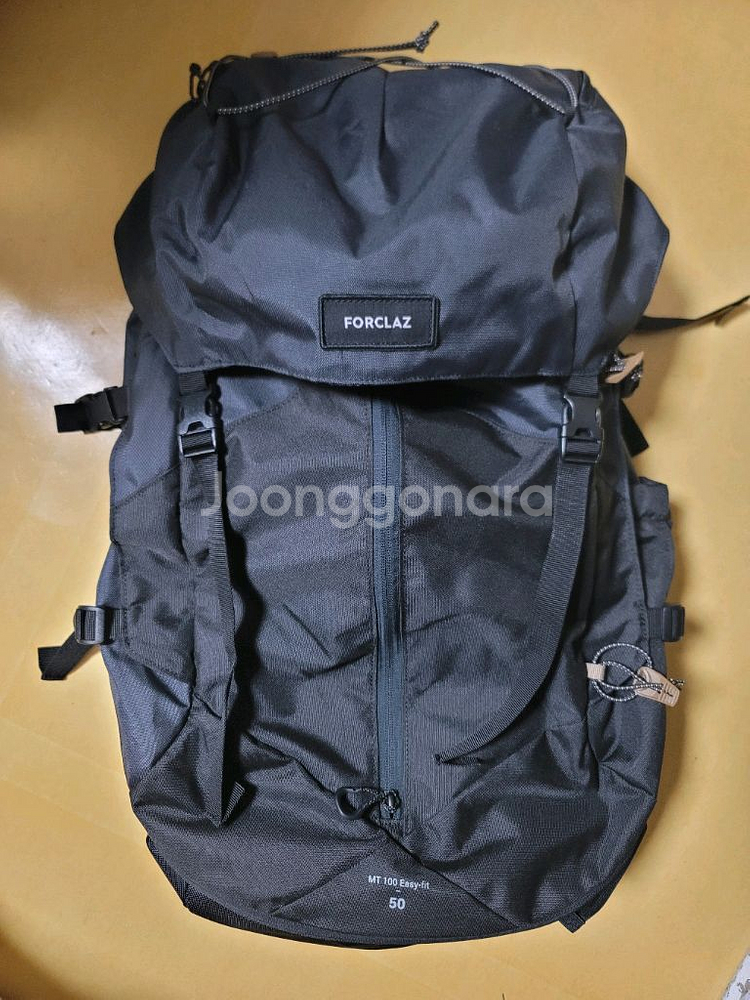 데카트론 백팩 이지핏 50L MT100--0