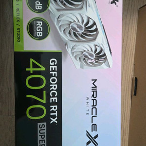 이엠텍 4070 Super Miracle White
