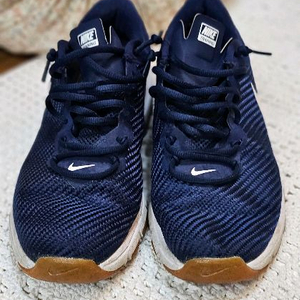 나이키 트레이닝 운동화 네이비