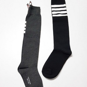 Thom Browne 톰브라운 니삭스 새상품 / 골프